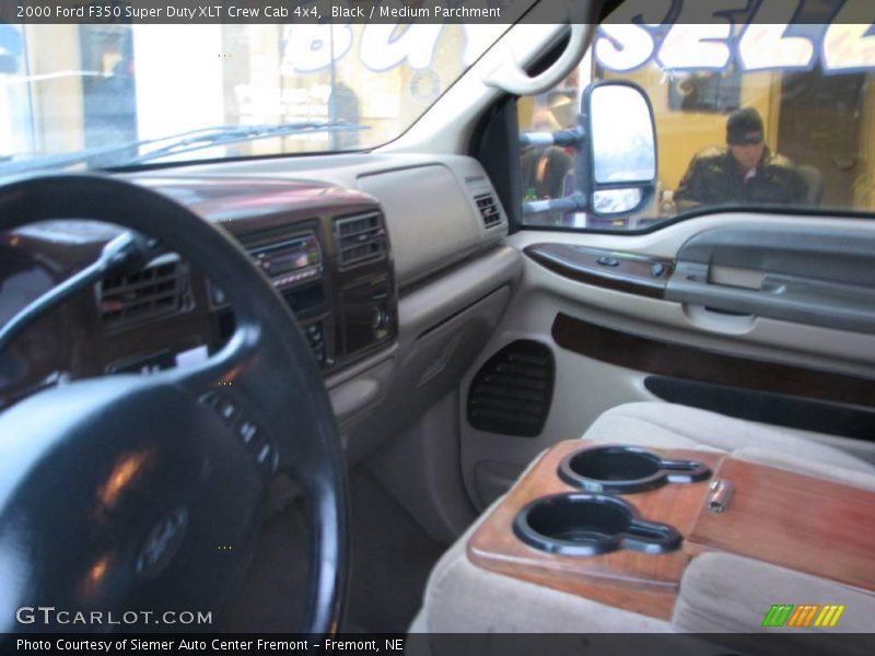 Black / Medium Parchment 2000 Ford F350 Super Duty XLT Crew Cab 4x4