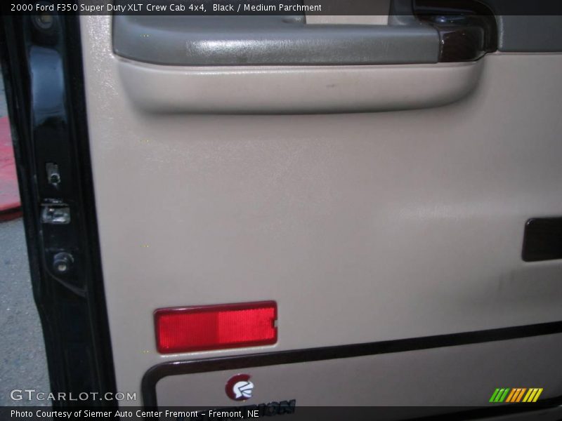 Black / Medium Parchment 2000 Ford F350 Super Duty XLT Crew Cab 4x4