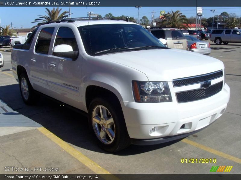 Summit White / Ebony 2007 Chevrolet Avalanche LTZ