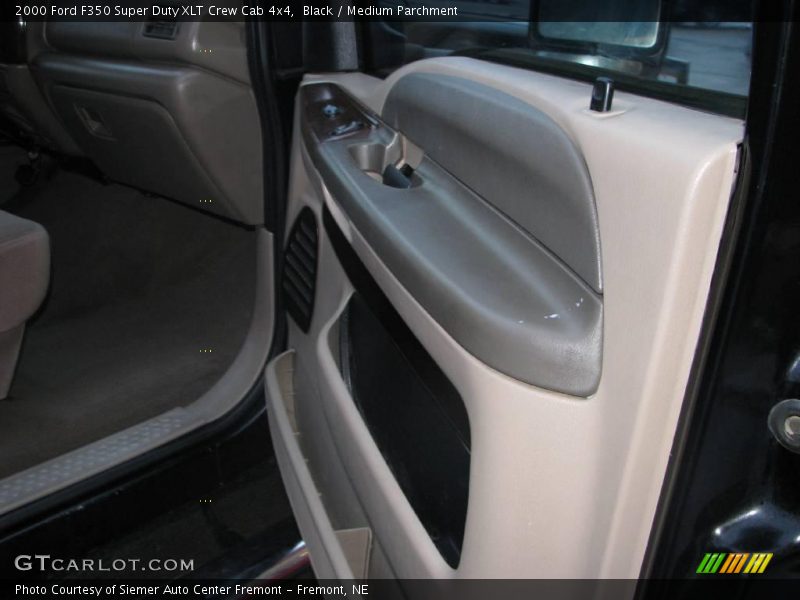 Black / Medium Parchment 2000 Ford F350 Super Duty XLT Crew Cab 4x4