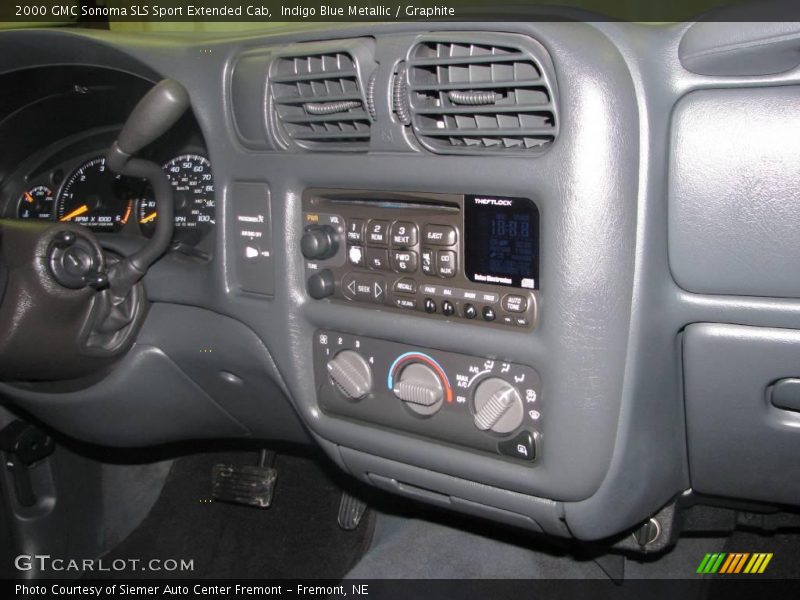 Indigo Blue Metallic / Graphite 2000 GMC Sonoma SLS Sport Extended Cab