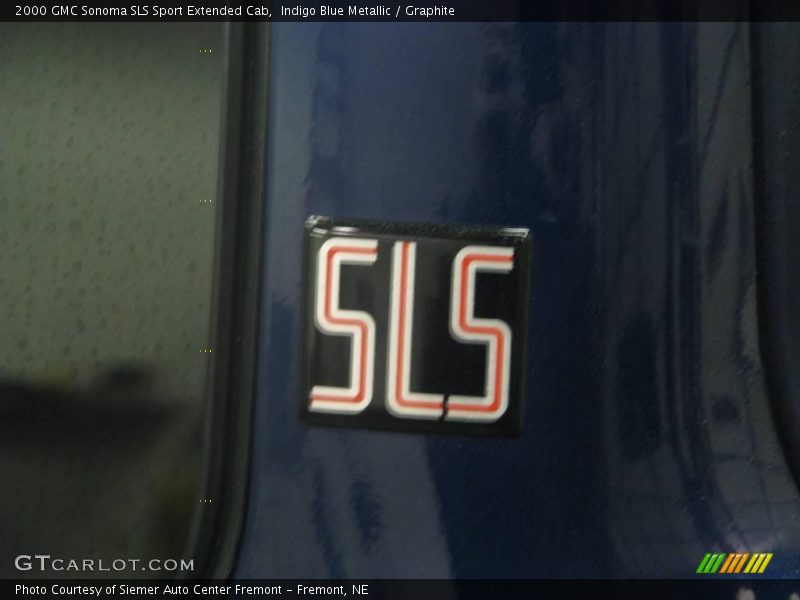 Indigo Blue Metallic / Graphite 2000 GMC Sonoma SLS Sport Extended Cab
