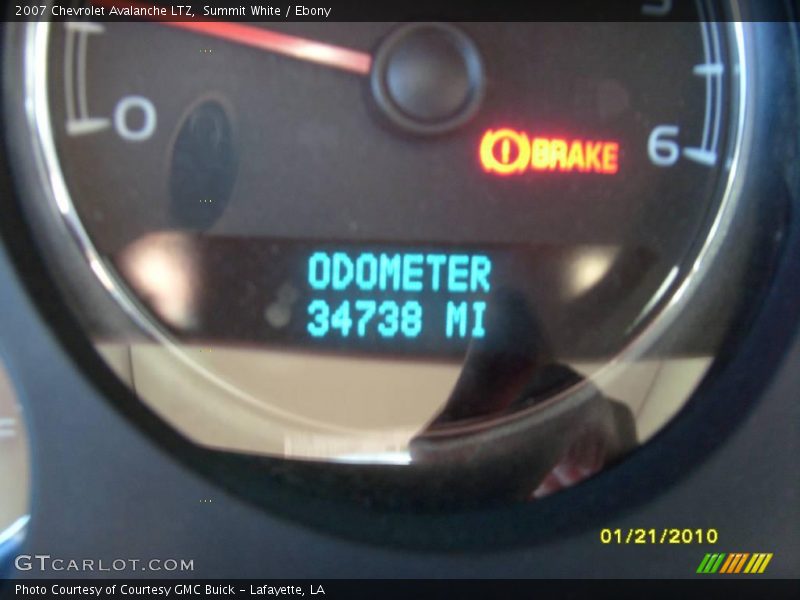 Summit White / Ebony 2007 Chevrolet Avalanche LTZ