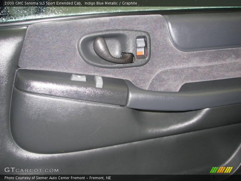 Indigo Blue Metallic / Graphite 2000 GMC Sonoma SLS Sport Extended Cab