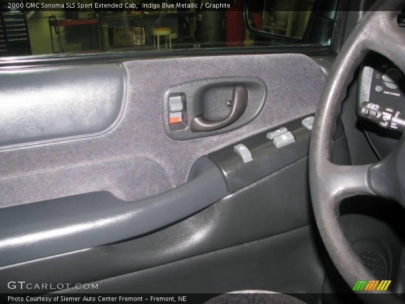 Indigo Blue Metallic / Graphite 2000 GMC Sonoma SLS Sport Extended Cab