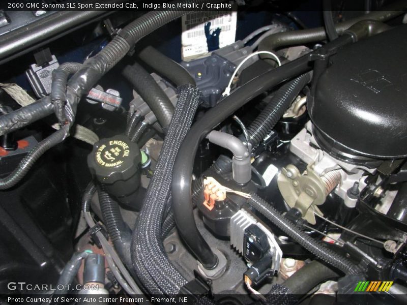 Indigo Blue Metallic / Graphite 2000 GMC Sonoma SLS Sport Extended Cab