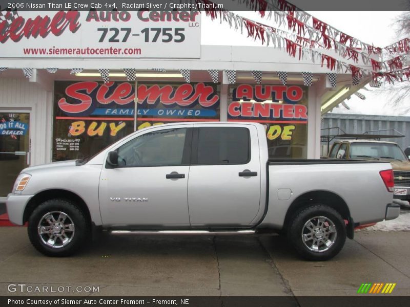 Radiant Silver / Graphite/Titanium 2006 Nissan Titan LE Crew Cab 4x4