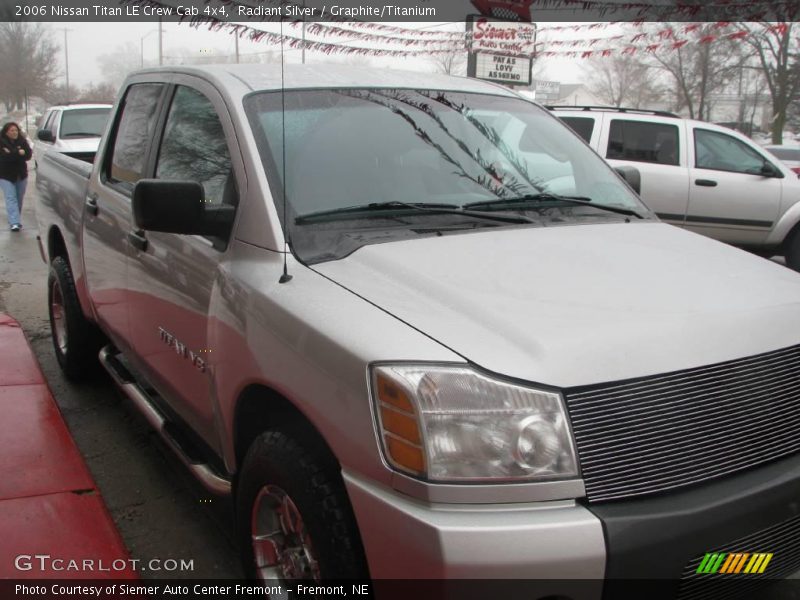 Radiant Silver / Graphite/Titanium 2006 Nissan Titan LE Crew Cab 4x4