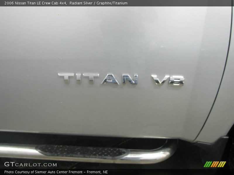 Radiant Silver / Graphite/Titanium 2006 Nissan Titan LE Crew Cab 4x4