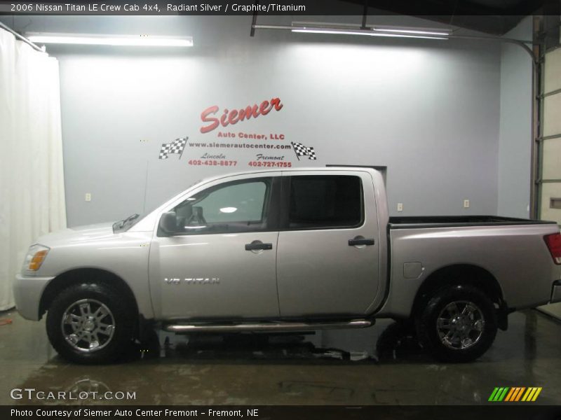 Radiant Silver / Graphite/Titanium 2006 Nissan Titan LE Crew Cab 4x4