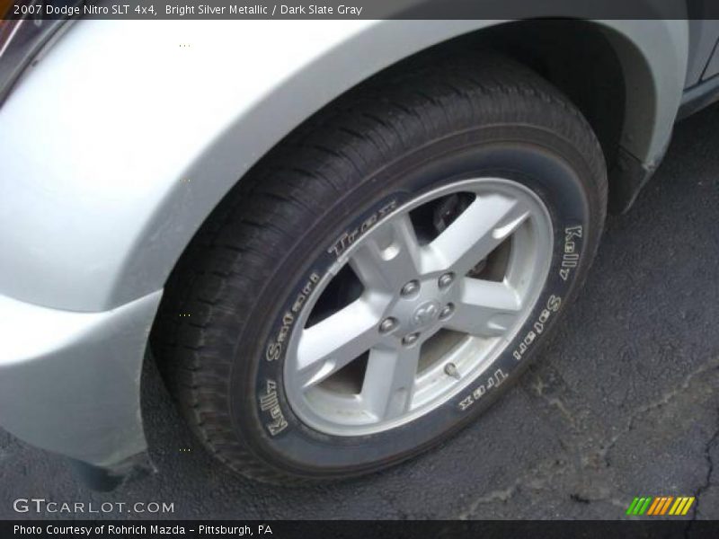 Bright Silver Metallic / Dark Slate Gray 2007 Dodge Nitro SLT 4x4