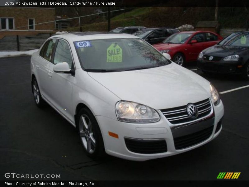 Candy White / Pure Beige 2009 Volkswagen Jetta TDI Sedan