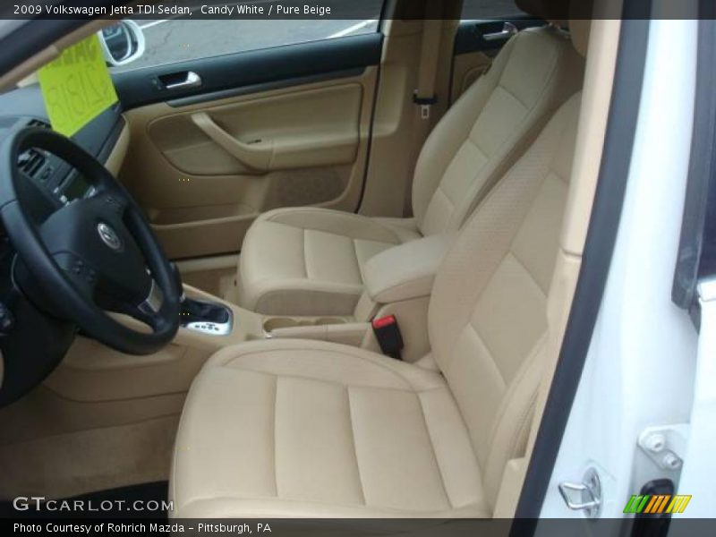 Candy White / Pure Beige 2009 Volkswagen Jetta TDI Sedan