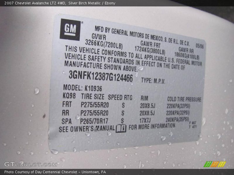 Silver Birch Metallic / Ebony 2007 Chevrolet Avalanche LTZ 4WD