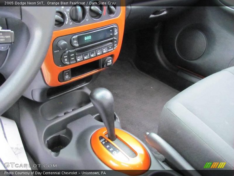 Orange Blast Pearlcoat / Dark Slate Gray 2005 Dodge Neon SXT
