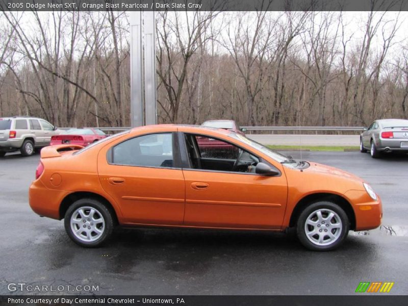 Orange Blast Pearlcoat / Dark Slate Gray 2005 Dodge Neon SXT