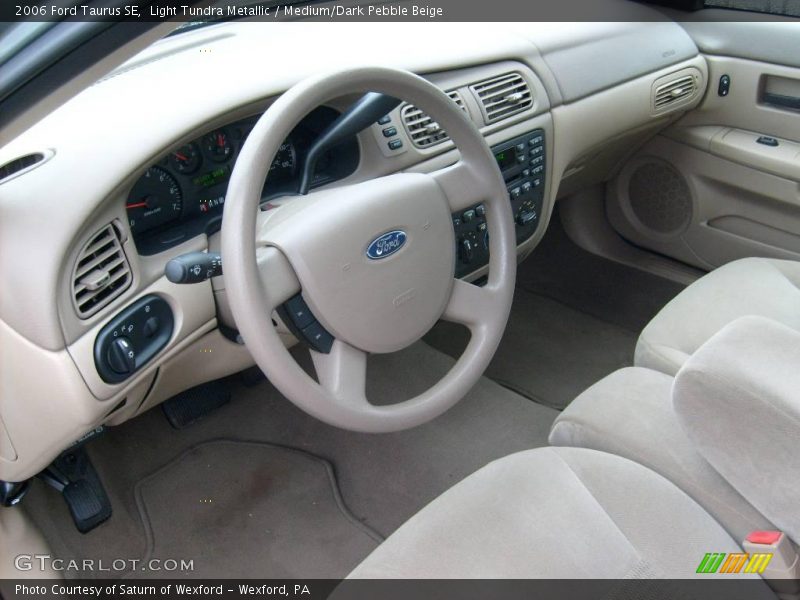Light Tundra Metallic / Medium/Dark Pebble Beige 2006 Ford Taurus SE