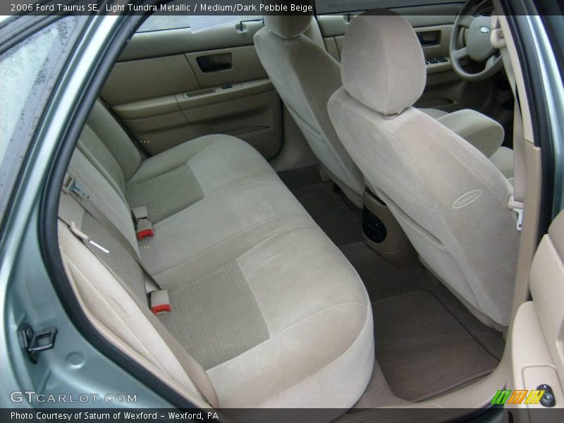 Light Tundra Metallic / Medium/Dark Pebble Beige 2006 Ford Taurus SE