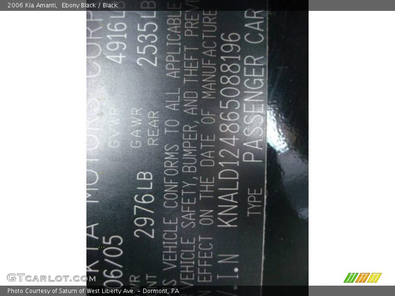 Ebony Black / Black 2006 Kia Amanti