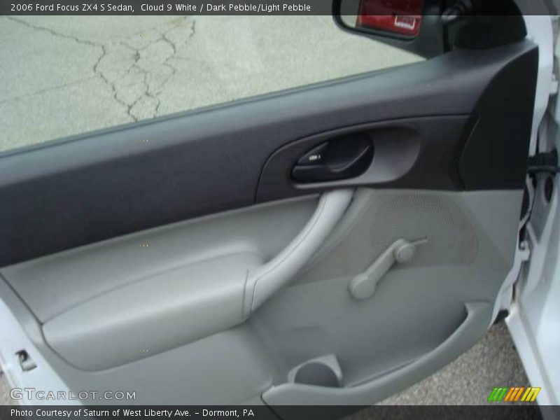 Cloud 9 White / Dark Pebble/Light Pebble 2006 Ford Focus ZX4 S Sedan