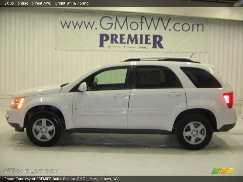 Bright White / Sand 2009 Pontiac Torrent AWD