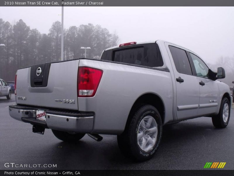 Radiant Silver / Charcoal 2010 Nissan Titan SE Crew Cab