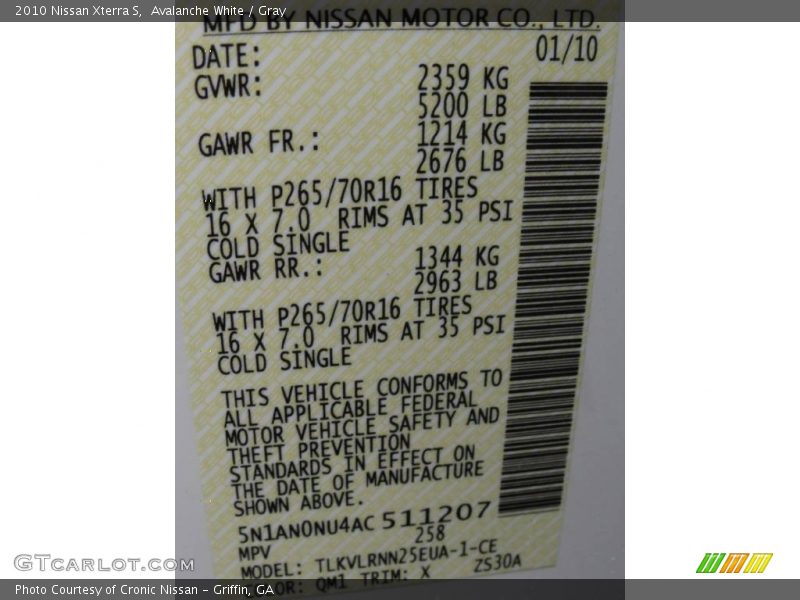 Avalanche White / Gray 2010 Nissan Xterra S
