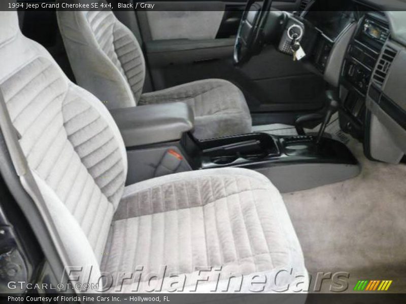 Black / Gray 1994 Jeep Grand Cherokee SE 4x4