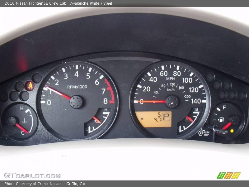 Avalanche White / Steel 2010 Nissan Frontier SE Crew Cab