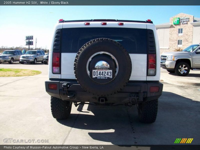 White / Ebony Black 2005 Hummer H2 SUV