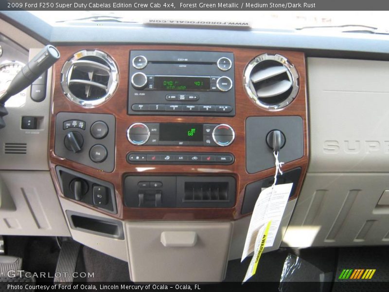 Forest Green Metallic / Medium Stone/Dark Rust 2009 Ford F250 Super Duty Cabelas Edition Crew Cab 4x4