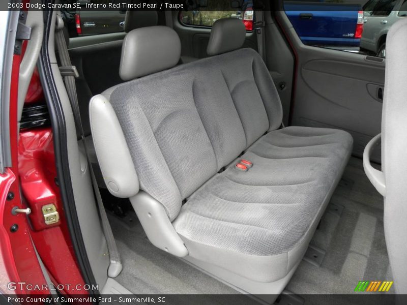 Inferno Red Tinted Pearl / Taupe 2003 Dodge Caravan SE