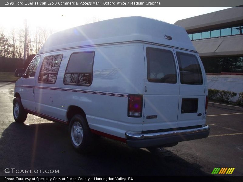 Oxford White / Medium Graphite 1999 Ford E Series Van E250 Commercial Access Van