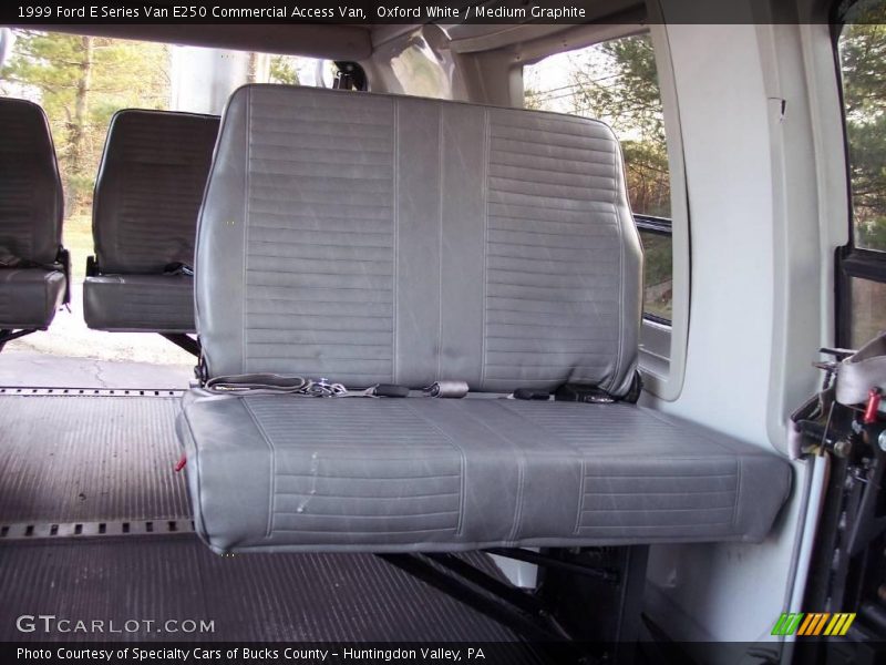 Oxford White / Medium Graphite 1999 Ford E Series Van E250 Commercial Access Van