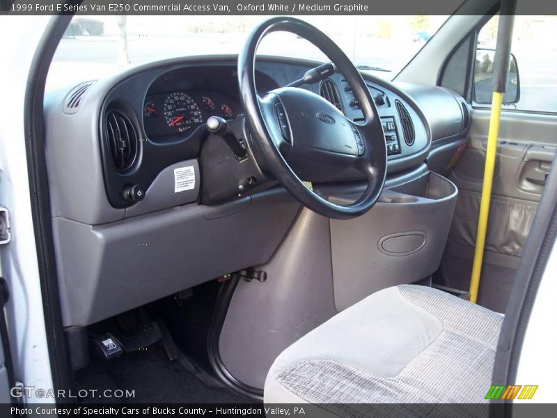 Oxford White / Medium Graphite 1999 Ford E Series Van E250 Commercial Access Van