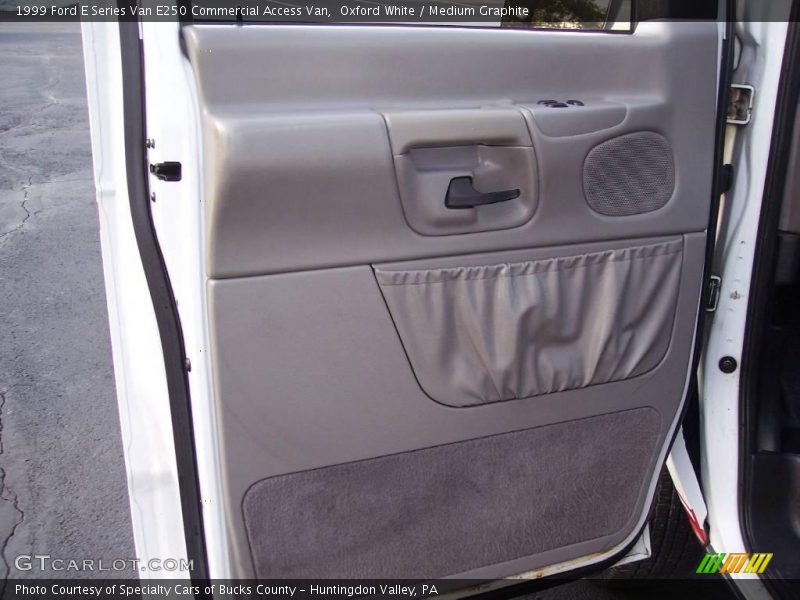 Oxford White / Medium Graphite 1999 Ford E Series Van E250 Commercial Access Van