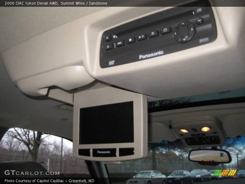 Summit White / Sandstone 2006 GMC Yukon Denali AWD