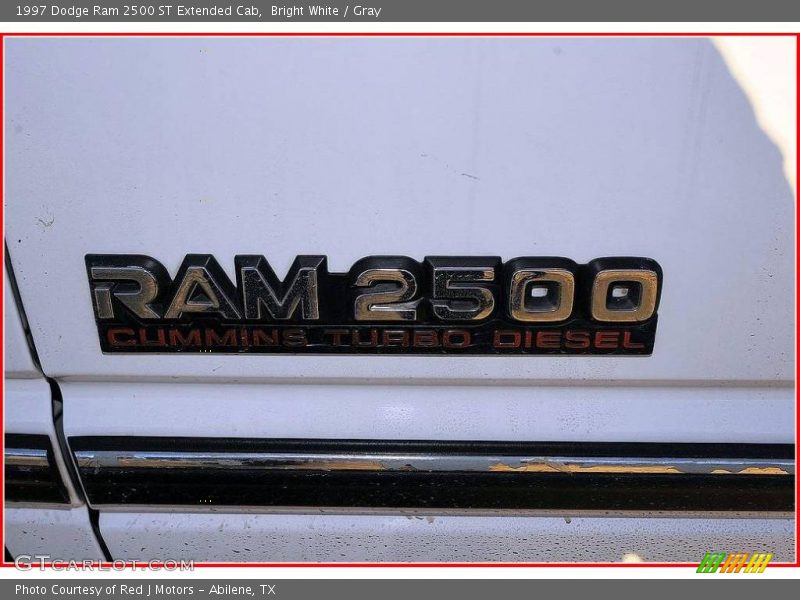 Bright White / Gray 1997 Dodge Ram 2500 ST Extended Cab