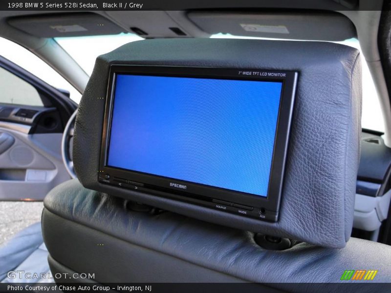 Black II / Grey 1998 BMW 5 Series 528i Sedan