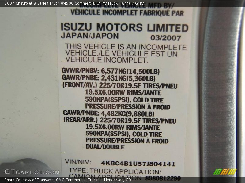 White / Gray 2007 Chevrolet W Series Truck W4500 Commercial Utility Truck