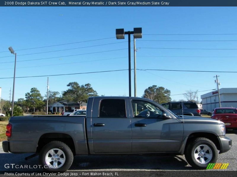 Mineral Gray Metallic / Dark Slate Gray/Medium Slate Gray 2008 Dodge Dakota SXT Crew Cab