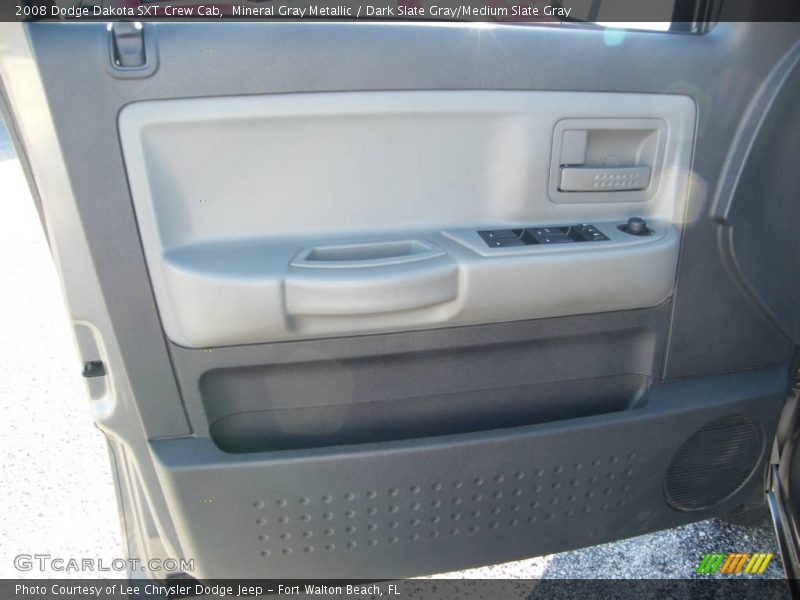 Mineral Gray Metallic / Dark Slate Gray/Medium Slate Gray 2008 Dodge Dakota SXT Crew Cab