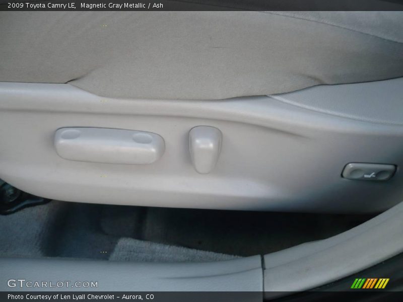 Magnetic Gray Metallic / Ash 2009 Toyota Camry LE