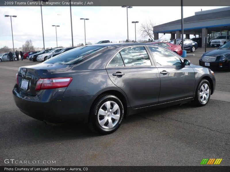 Magnetic Gray Metallic / Ash 2009 Toyota Camry LE