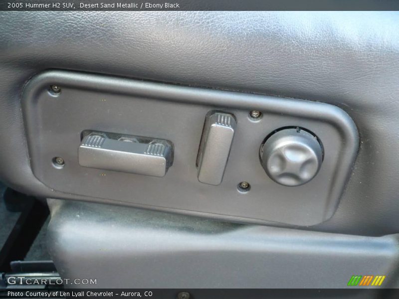 Desert Sand Metallic / Ebony Black 2005 Hummer H2 SUV