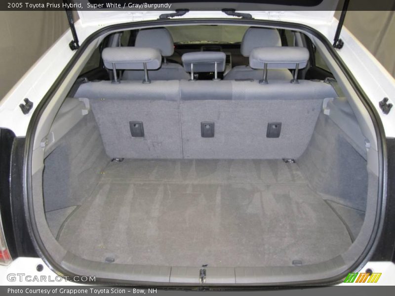 Super White / Gray/Burgundy 2005 Toyota Prius Hybrid