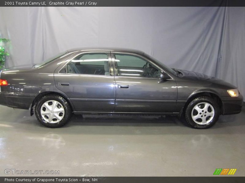 Graphite Gray Pearl / Gray 2001 Toyota Camry LE