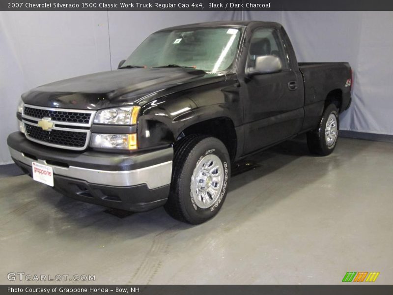 Black / Dark Charcoal 2007 Chevrolet Silverado 1500 Classic Work Truck Regular Cab 4x4