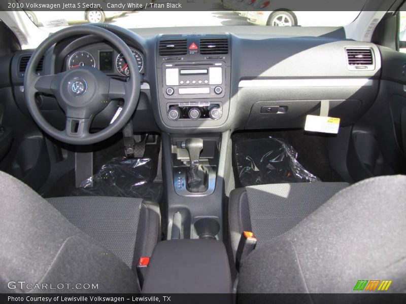 Candy White / Titan Black 2010 Volkswagen Jetta S Sedan