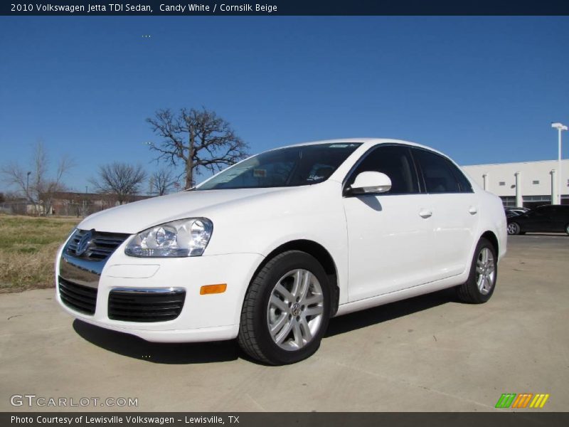 Candy White / Cornsilk Beige 2010 Volkswagen Jetta TDI Sedan